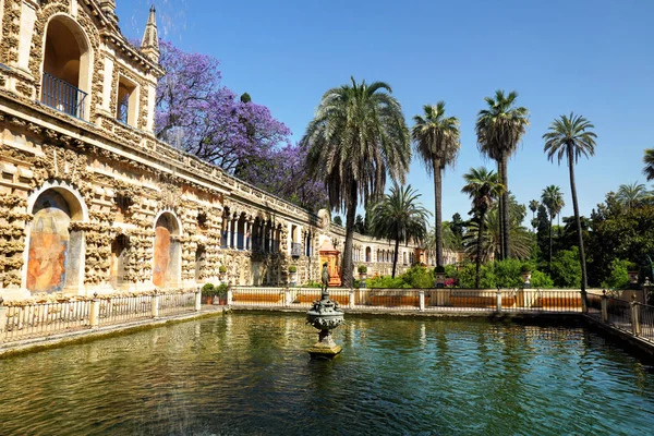 Real Alcazar zahrada, Sevilla — Stock fotografie