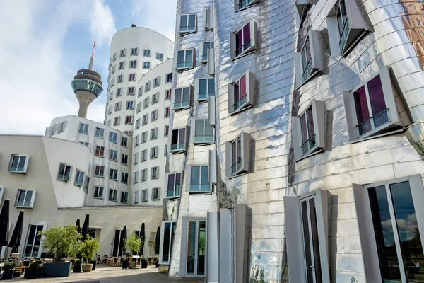 Arquitetura moderna em Dusseldorf — Fotografia de Stock