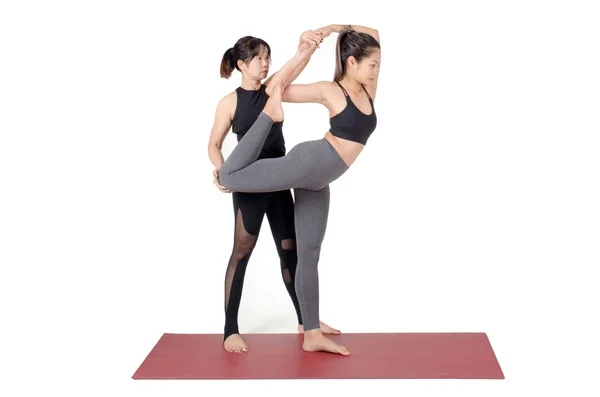 Wanita Asia Berlatih Yoga Natarajasana Atau Full Lord Dance Berpose — Stok Foto