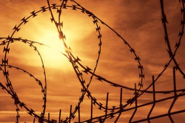 Dikenli tel görünümünü yakın çekim