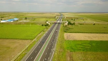 Romanya A2 karayolu trafik havadan görünümü