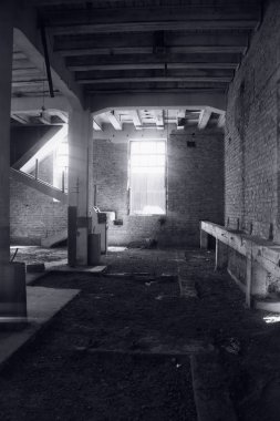 Terk edilmiş eski değirmen iç