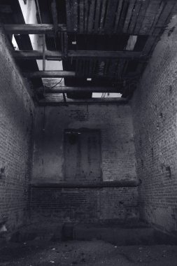 Terk edilmiş eski değirmen iç