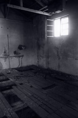 Terk edilmiş eski değirmen iç