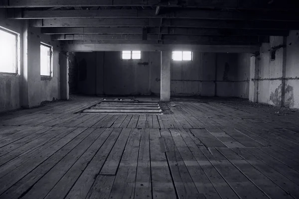 Abandonado velho moinho interior — Fotografia de Stock