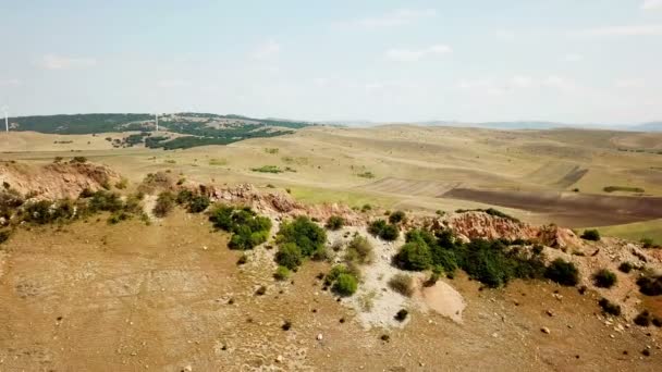 Parque nacional de las montañas de Macin situado en el norte de Dobrogea - Rumania — Vídeos de Stock