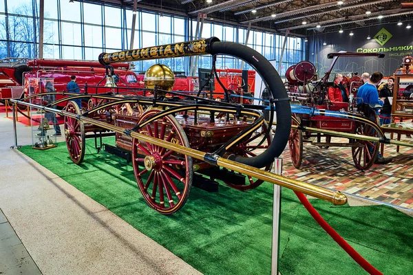 Moscú Mar 2018 Fire Wagon Button Company 1868 Exposición Oldtimer — Foto de Stock