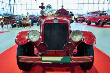 Moskova - 09 Mar 2018: Reo (1929) itfaiye arabası Oldtimer-Sokolniki Fuar Merkezi Galerisi'nde sergisinde. Rusya sergi vintage arabalar ve teknik antika sadece biri.