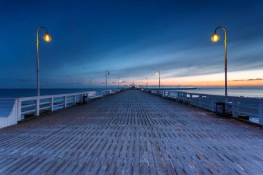 Sopot iskelede soğuk sabah