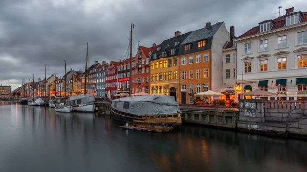 17. století nábřeží Nyhavn v Kodani. — Stock fotografie