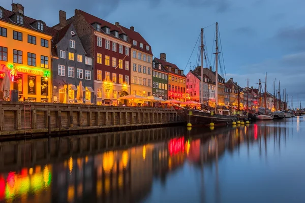 17 世紀のウォーター フロント コペンハーゲンのニューハウン. — ストック写真