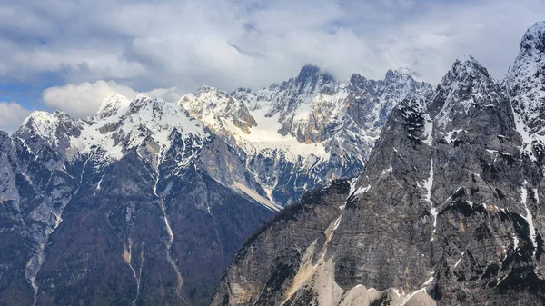 Vista alpina nas proximidades do passe Vrsic — Fotografia de Stock