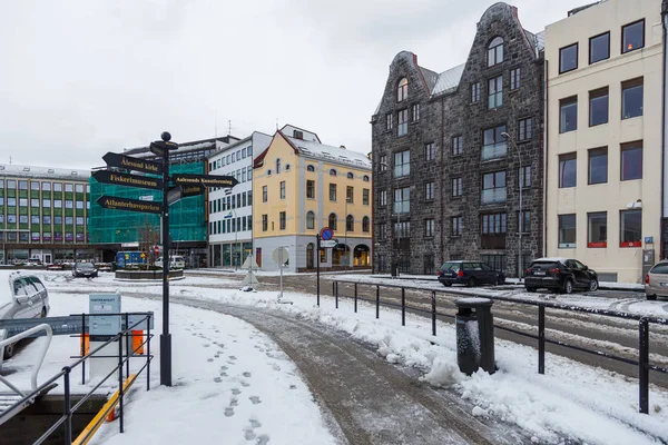 Alesund, centrum miasta. Krajobraz Zima w landscape.path — Zdjęcie stockowe