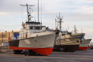 Tallinn Deniz Müzesi Lennusadam iskele üzerinde gemi.