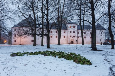 Kış sezonu Turku Castle. Ortaçağ Finlandiya Turku şehir bina.