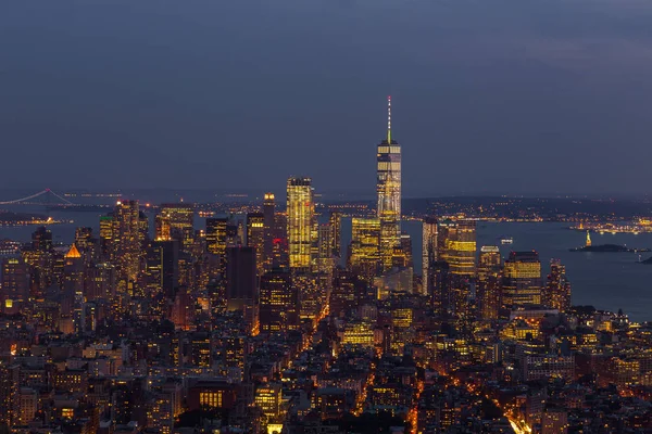 Aerial view of Manhattan at night, New York. — Stock Photo, Image