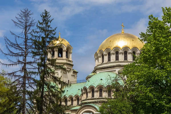 Вид на собор Александра Невского, София, Болгария . — стоковое фото