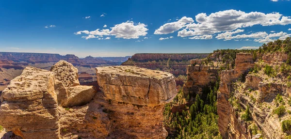 Panoramiczny widok na Wielki Kanion Kolorado, Usa. — Zdjęcie stockowe