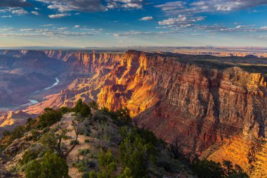 Colorado Nehri Büyük Kanyon 'dan geçiyor, Arizona, Usa.