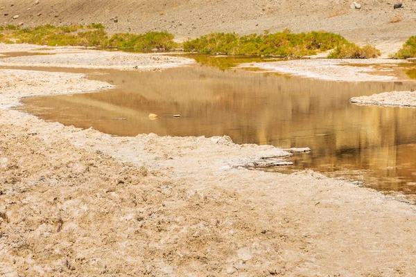 Kilátás a sóserpenyőre a Death Valley Nemzeti Parkban, Kalifornia, USA. — Stock Fotó