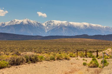 California landscape. Snow-capped Sierra Nevada Mountains, USA