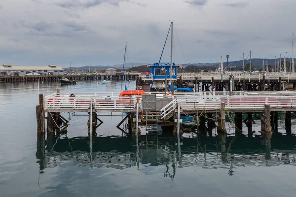 Monterey Kalifornie Usa Červen 2015 Pohled Molo Fisherman Wharf Pobřeží — Stock fotografie