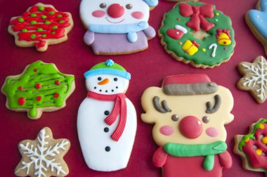 Noel için zencefilli kurabiye.