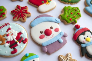 Noel için zencefilli kurabiye.