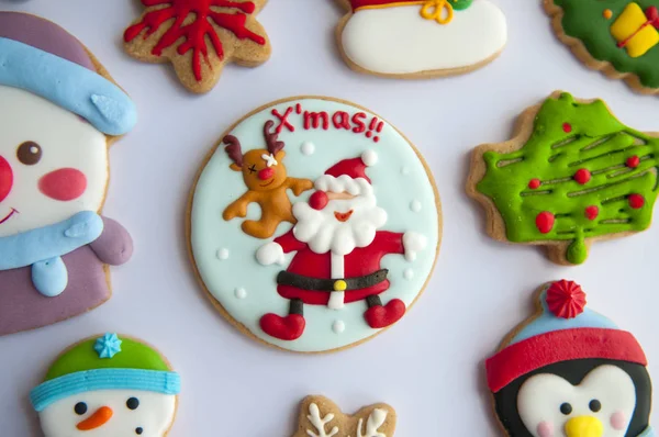 圣诞用姜饼饼干加冰 免版税图库照片