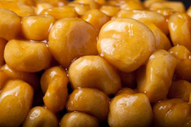 Ev yapımı tatlı pasta (chak-chak) kızartılmış ve tarafından yapıştırılmış kızarmış 