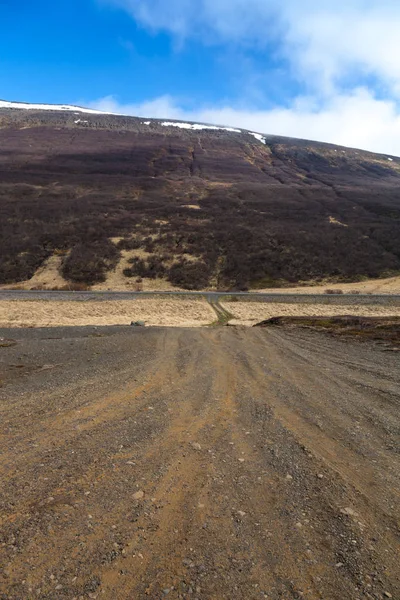 Szutrową na piękny krajobraz na wschodzie Islandii — Zdjęcie stockowe