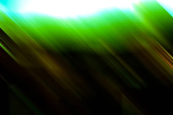 밝은 색상의 흐릿한 브러시 스트로크로 여러 가지 빛깔의 깜박임으로 — 스톡 사진