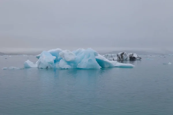 冰岛南部的Iceberg泻湖Jokulsarlon — 图库照片
