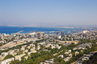 Panoramik Haifa ve deniz liman