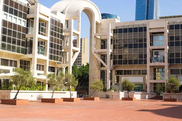 Fassade des Gebäudes, moderne Architektur, tel aviv, israel — Stockfoto