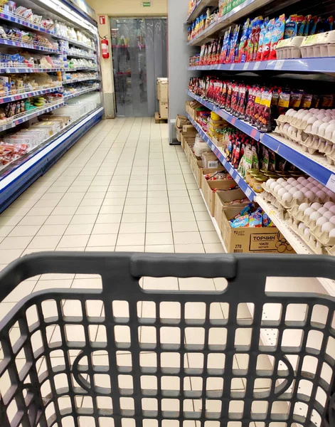 오데사 우크네네 Sep 2019 슈퍼마켓 트롤리 쇼핑의 트롤리가 슈퍼마켓 — 스톡 사진