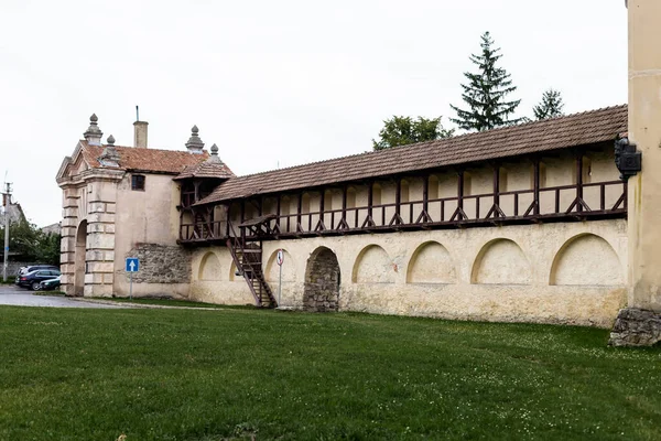 Zhovkva Ukraine Circa Aug 2019 Muro Antigo Edifício Castelo Zhovkva — Fotografia de Stock