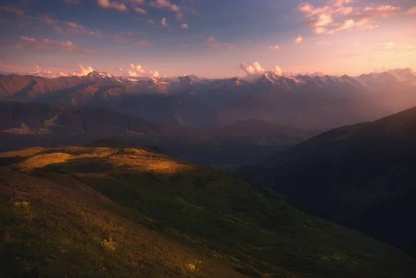 Красочное Место Горах Кавказа Открытая Сцена Верхней Сванетии — стоковое фото