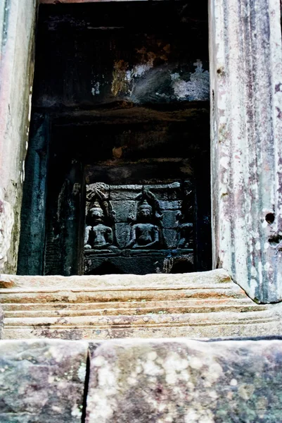 Historisk byggnad i Angkor wat Thom Cambodia — Stockfoto