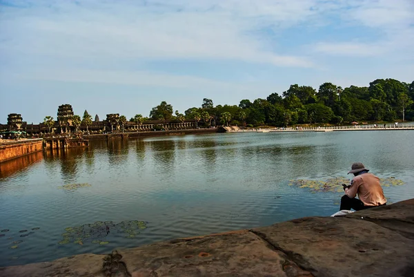 Angkor wat temple cambodia culture