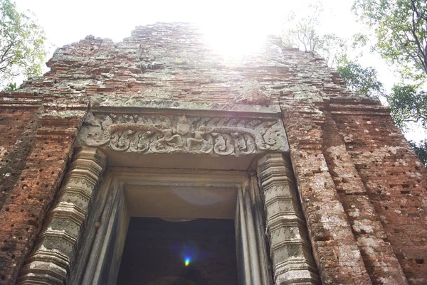 Prasat Thom saldırın Tapınağı Angkor dönemi