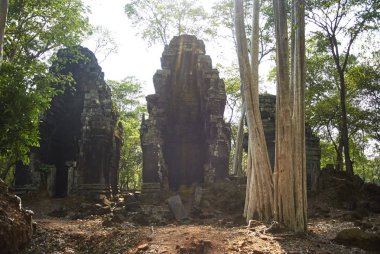 Prasat Chrap Tapınağı Angkor dönemi