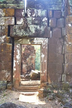 Prasat Banteay pir temizleyin Tapınağı Angkor dönemi