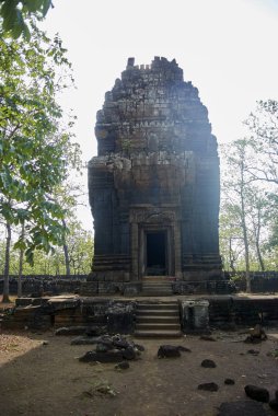 Prasat Neang Khmau Tapınağı Angkor dönemi