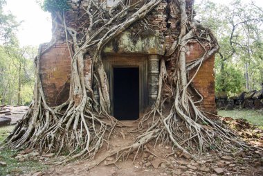 Prasat çocuk arabası Tapınak Koh Ker kompleksi