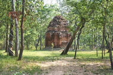Prasat Chamres Tapınağı Angkor dönemi