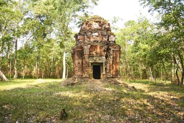 Prasat Chamres Tapınağı Angkor dönemi