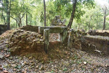 Prasat Kra Chap Tapınağı Angkor dönemi