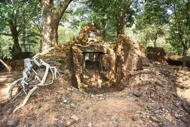 Prasat Kra Chap Tapınağı Angkor dönemi