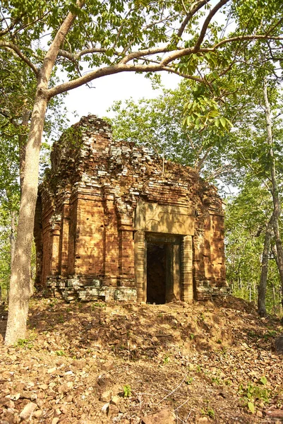Ангкорская эра храма Прасат-Ба — стоковое фото
